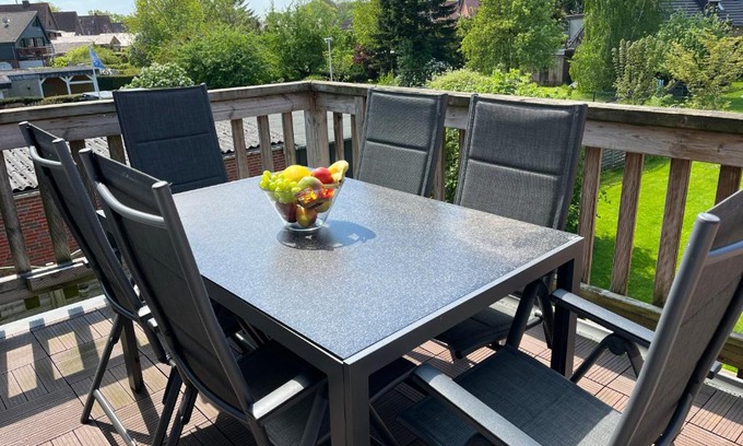 Nordseebad Burhave Apartment | Ferienhaus Beerennest