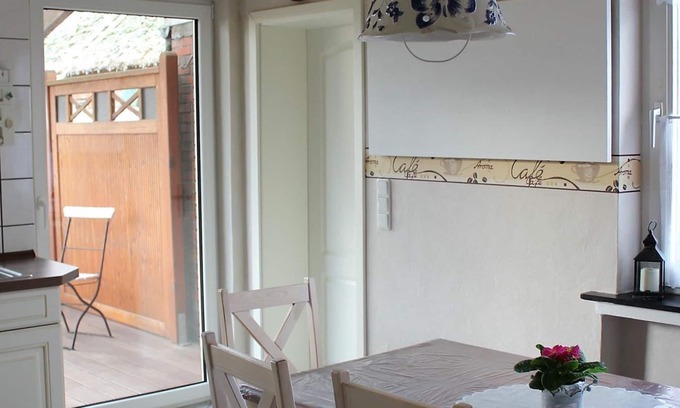 Butjadingen House | Ferienhaus Carstens-plump - Appartement/fewo, Dusche und Badewanne, 3 Schlafrä