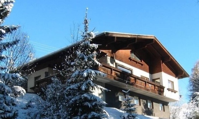 Huettau House | Ferienhaus für 18 Gäste mit 200m² in Niedernfritz