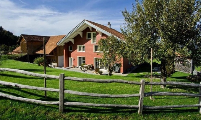 Hemberg House | Ferienhaus für 8 Gäste mit 200m² in Bächli