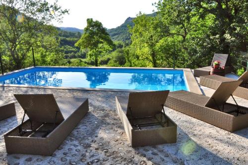 Kotli House | Ferienhaus In Kotli Mit Grill, Garten Und Gemeinschaftlichem Pool