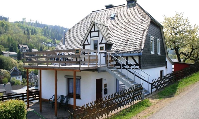 Schwalefeld House | Ferienhaus in Willingen mit eigenem Garten