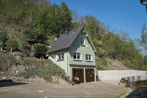 Bernkastel House | Ferienhaus mit Whirlpool und Sauna