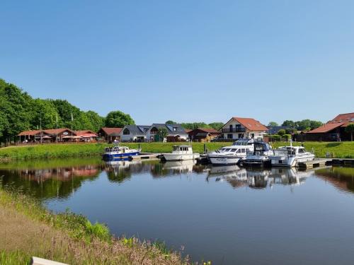 Steinbild House | Ferienhaus Riverside