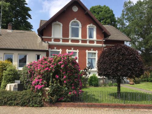 Ziegelhof House | Ferienhaus Us lütt Hus und das Zimmer Linde im Haupthaus