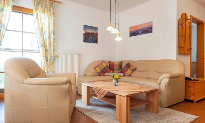 Zingst House | Ferienpark Freesenbruch Reihenhaus 6b - Schwalbe