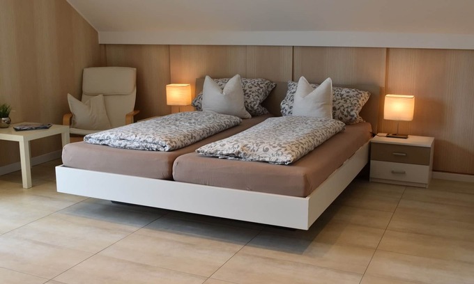 Altastenberg Apartment | Ferienwohnung 50qm mit Großem Balkon