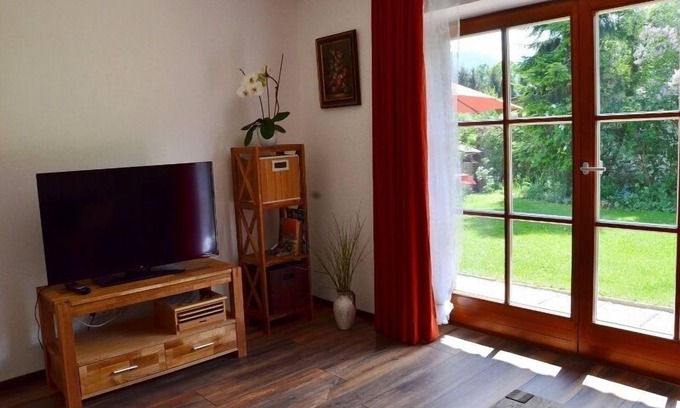 Schoenau am Koenigssee Apartment | Ferienwohnung Haus Bergfreund, 2-4 Personen, 62 qm