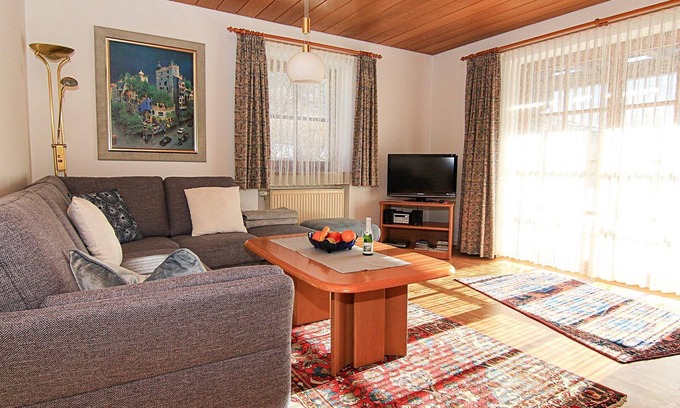 Oberschonau Apartment | Ferienwohnung für 1 bis 4 Personen, 58 qm, mit 2 separaten Schlafzimmern und Terrasse