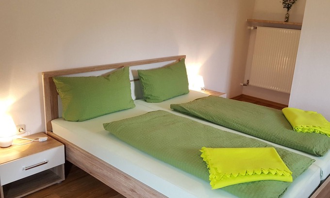 Schoenau am Koenigssee Apartment | Ferienwohnung Reiteralm für 2 - 4 Personen, 2 separate Schlafzimmer, 2 Dusche/WC, Balkon, 54 qm