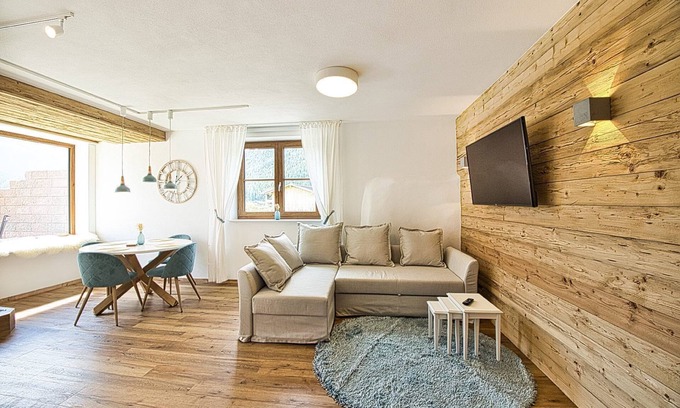 Oberschonau Apartment | Ferienwohnung Hoher Göllblick