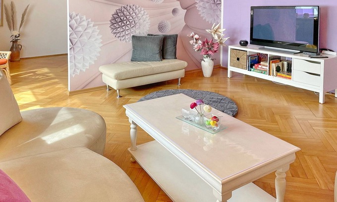 Zerkwitz Apartment | Ferienwohnung Wildbiene
