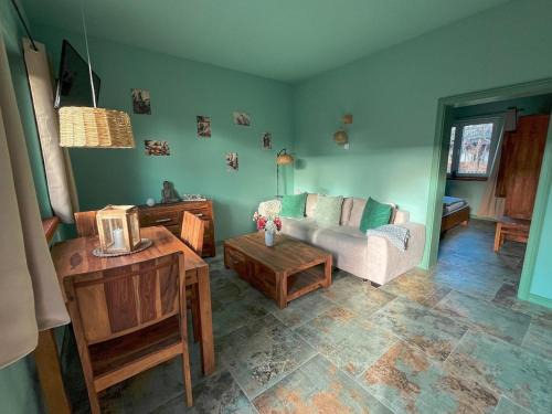 Beelitz Apartment | Ferienwohnung 2 Km an der A9 nähe Potsdam Berlin