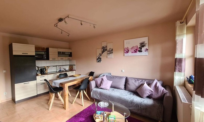 Bad Endorf Apartment | Ferienwohnung 4, 55 qm, 1. Stock, 1 Separates Schlafzimmer