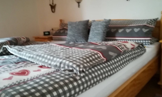 Reit im Winkl Apartment | Ferienwohnung 50qm, Allergikerfreundlich, Küche, Dusche/WC, Südbalkon