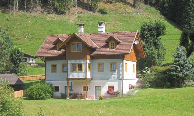 Patergassen Apartment | Ferienwohnung Althoelbling