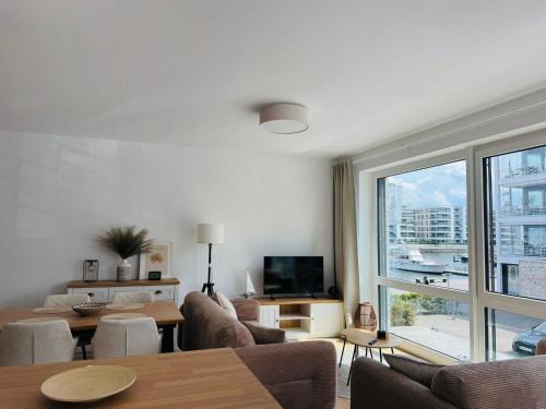 Mitte-Sud Apartment | Ferienwohnung am Yachthafen Port Marina