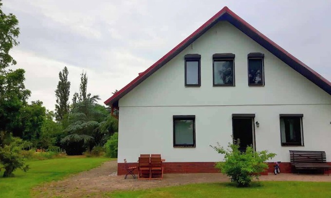 Am Salzhaff Apartment | Ferienwohnung Anton S
