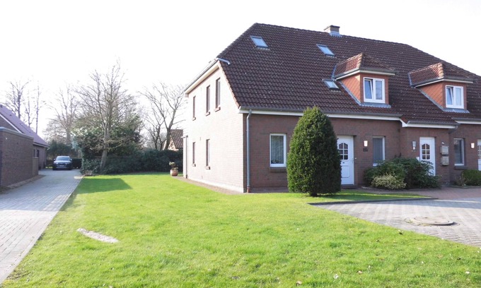 Esens Apartment | Ferienwohnung/app. für 4 Gäste mit 80m² in Esens