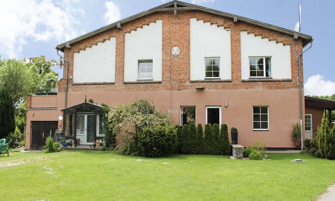Hinter Bollhagen Apartment | Ferienwohnung Gerda in Ostseenähe