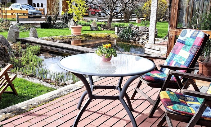 Prien am Chiemsee Apartment | Ferienwohnung mit Sep. Schlafräumen, Terrasse, 46qm