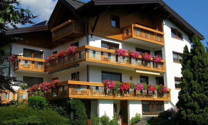 Hoefen Apartment | Ferienwohnung Dreer