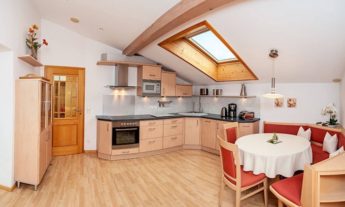 Inzell Apartment | Ferienwohnung für 4 Personen, 2 Schlafzimmer, 70 m²