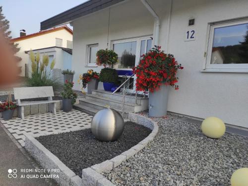 Vaihingen an der Enz Apartment | Ferienwohnung Gartenblick