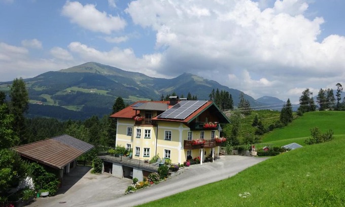 Sankt Koloman Apartment | Ferienwohnung Haus Lehen