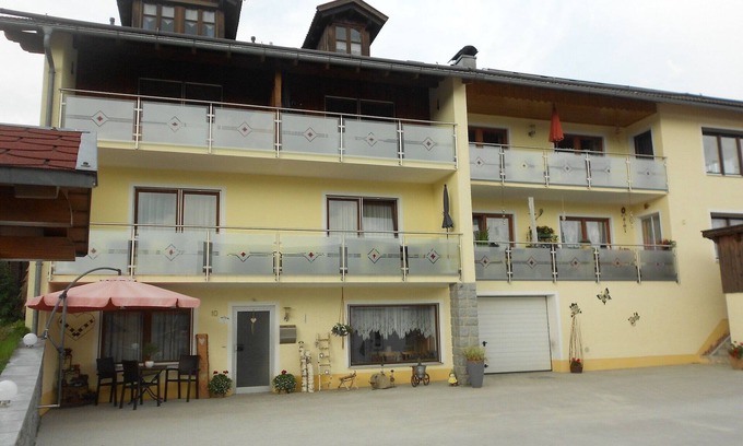 Drachselsried Apartment | Ferienwohnung im Bayerischen Wald mit Balkon