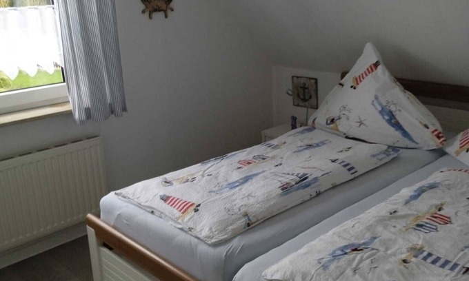Werdum Apartment | Ferienwohnung `kleine Krabbe`