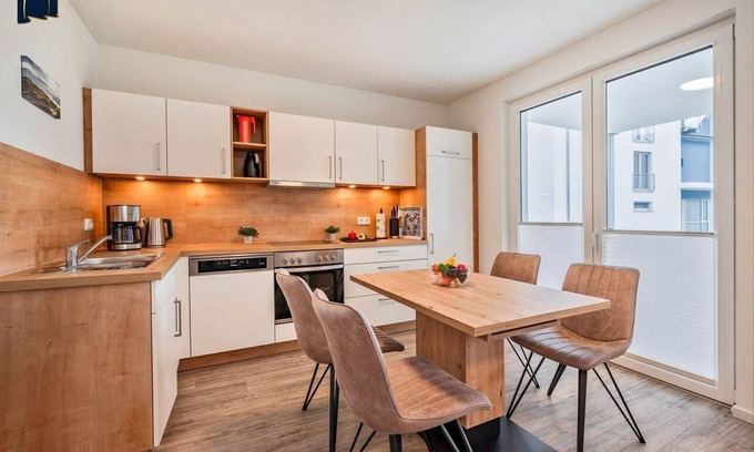 Garz Apartment | Ferienwohnung Klippenblick