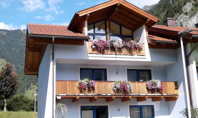 Bad Hofgastein Apartment | Ferienwohnung Lenz