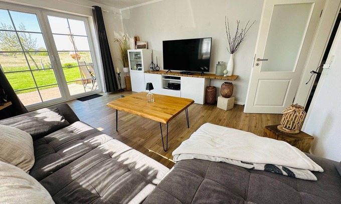 Greetsiel Apartment | Ferienwohnung mit Traumhaftem Landschaftsblick