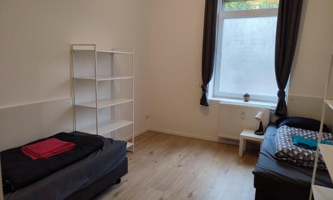Krefeld Apartment | Ferienwohnung Monteurwohnung Messewohnung Krefeld 5 Personen Nähe Düsseldorf