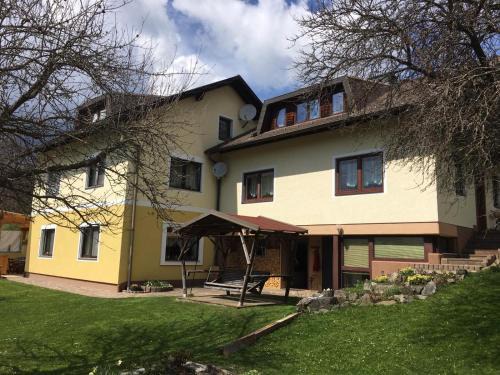 Muehlen Apartment | Ferienwohnung Morgensonne