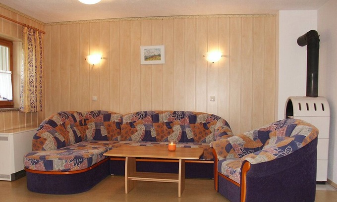 Bad Birnbach Apartment | Ferienwohnung Nr. 3 | Geräumig Wohnung mit überdachtem Stellplatz