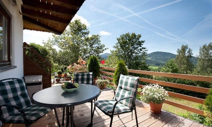 Bodenmais House | Ferienwohnung Panoramablick 1
