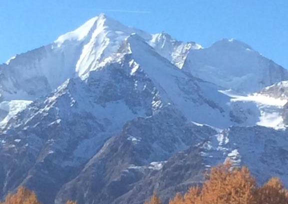 Graechen Apartment | Ferienwohnung Paradiso 1