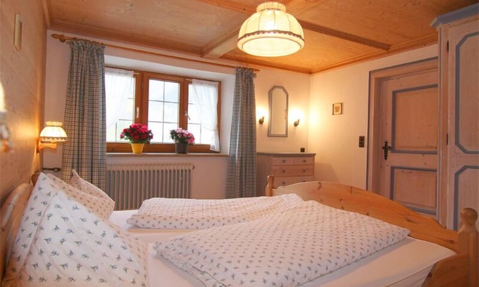 Bad Feilnbach Apartment | Ferienwohnung Quitte 100 qm bis 6 Personen