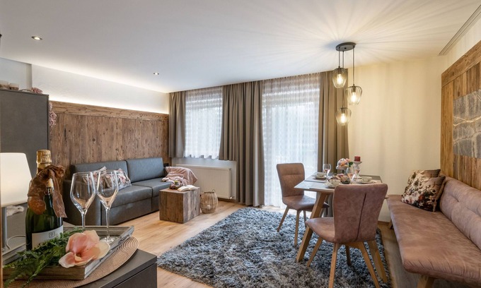 Gerlos Apartment | Ferienwohnung Rosengarten - Landhaus Dengg