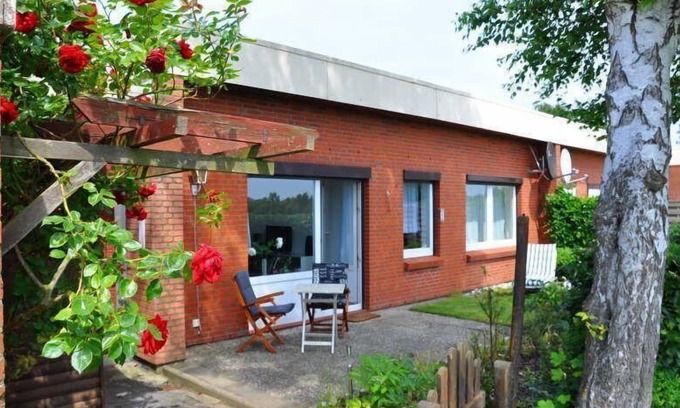 Avendorf Apartment | Ferienwohnung Strandpfötchen