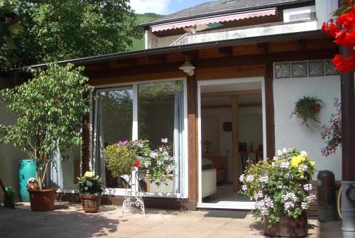 Merl Apartment | Ferienwohnung Tilli