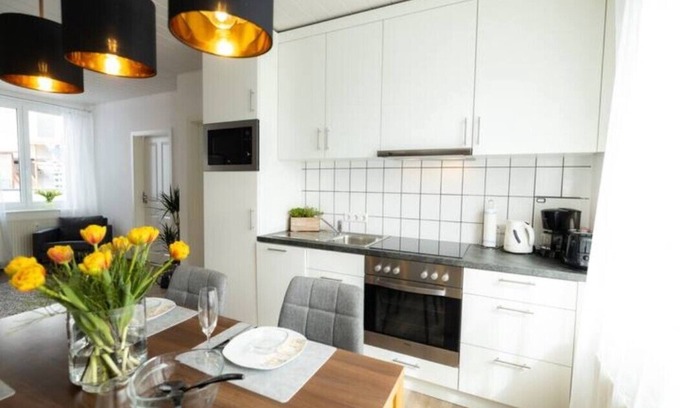 Fischbach Apartment | Ferienwohnung Veilchen im Gemütlichen Gästehaus Benedikt