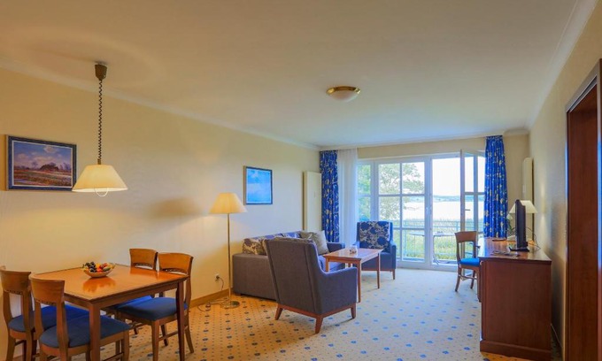 Balm Apartment | Ferienwohnungen Balmer See - Hotel Golf Spa