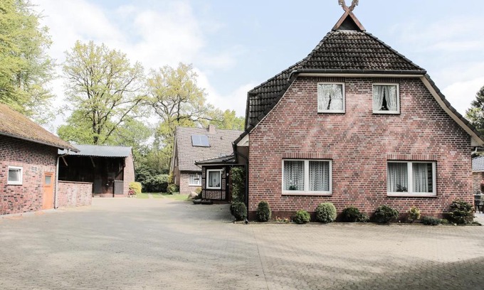 Schneverdingen Apartment | Ferienwohnungen Eichenhof