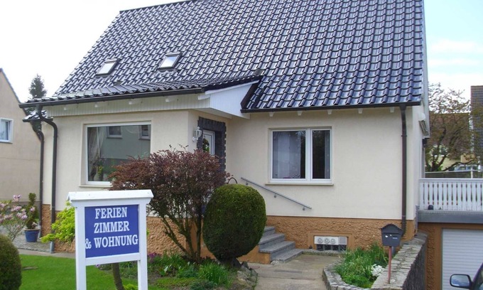 Sassnitz Apartment | Ferienzimmer Am Stadtrand - FZ On the outskirts