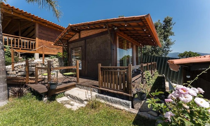 Ponte de Lima Ski Chalet | Fernandes Guest House Green Bungalow