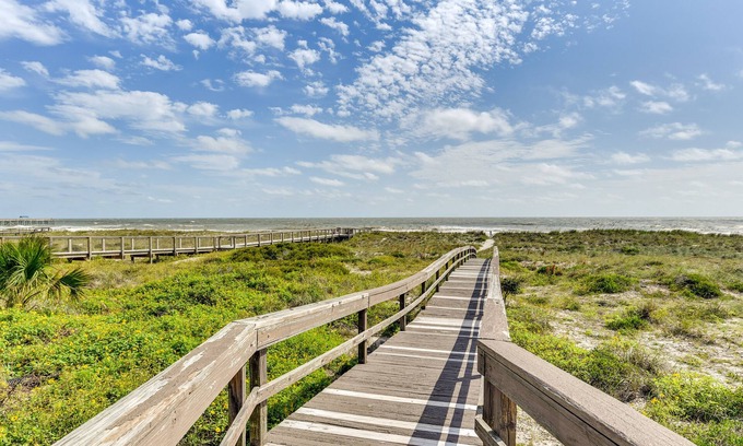 Fernandina Beach House | Fernandina Beach Paradise: Steps to Shore!