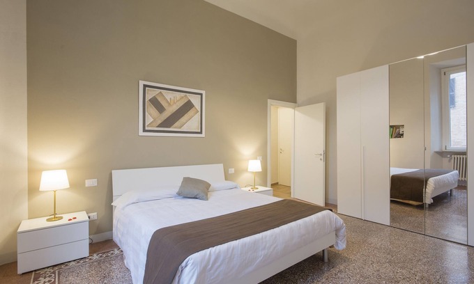 Siena Historical Center Apartment | Few Steps from the Duomo - Luxury Apartment 2